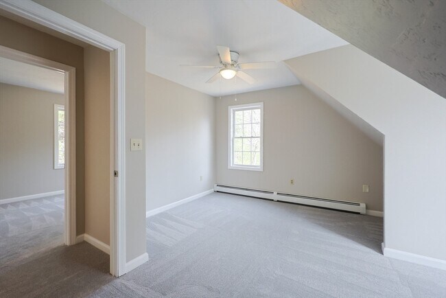 Building Photo - 127 Brook Rd