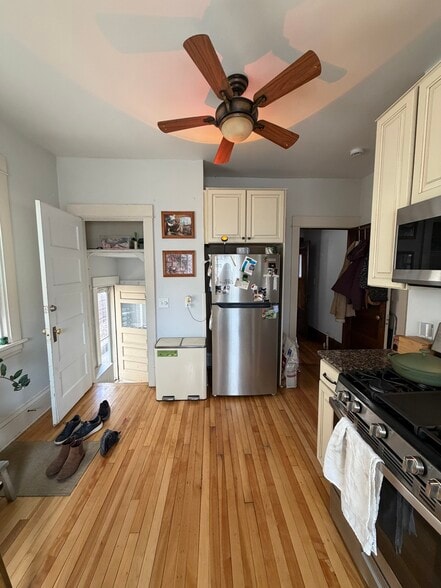 Building Photo - 1504 Grand Ave