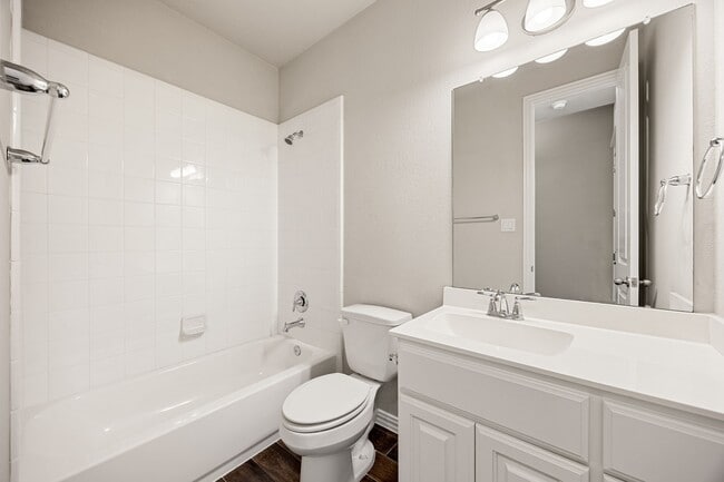 Building Photo - 23202 Brookdale Bay Ln
