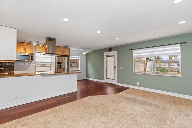 Building Photo - 854 Normandy Trail