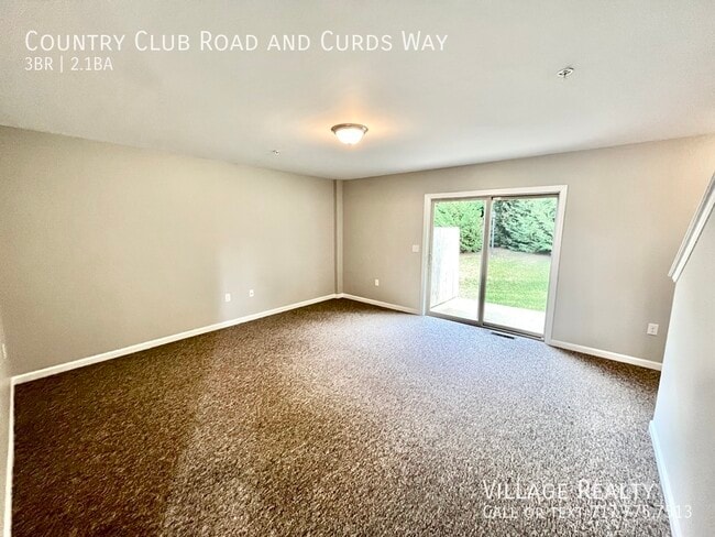 Building Photo - 703 Country Club Rd