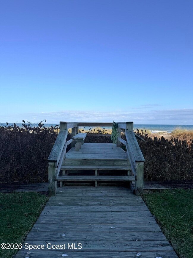 Building Photo - 3223 S Atlantic Ave