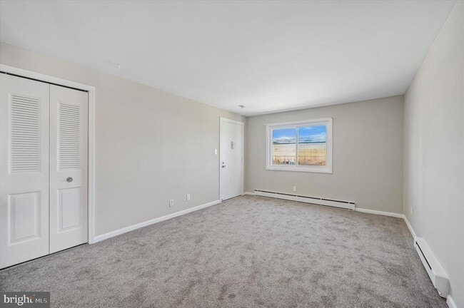 Building Photo - 644 Maryland Ave