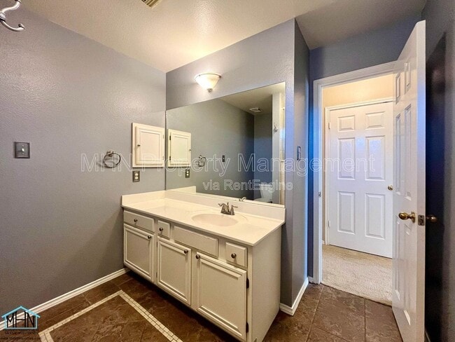 Building Photo - 9747 Copperway