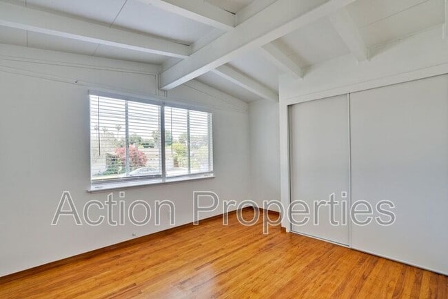 Building Photo - 2343 Jackson St