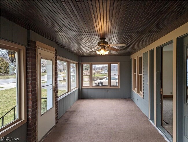 Building Photo - 16117 E High St