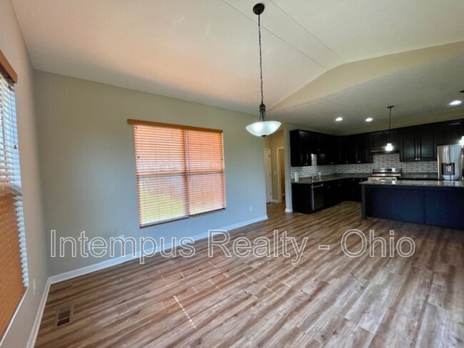 Building Photo - 7311 Blackwell Dr