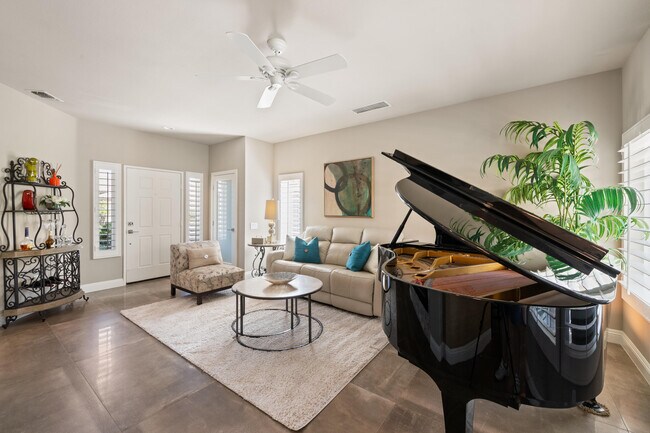 Building Photo - 78391 Desert Willow Dr