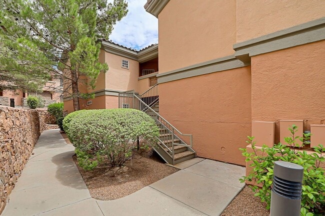 Building Photo - Morningstar Casitas Condo #308