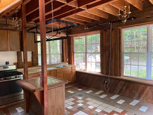 Building Photo - 34 Oakwood Trail S