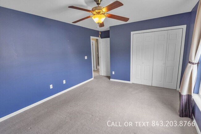 Building Photo - 512 Chaff Ln