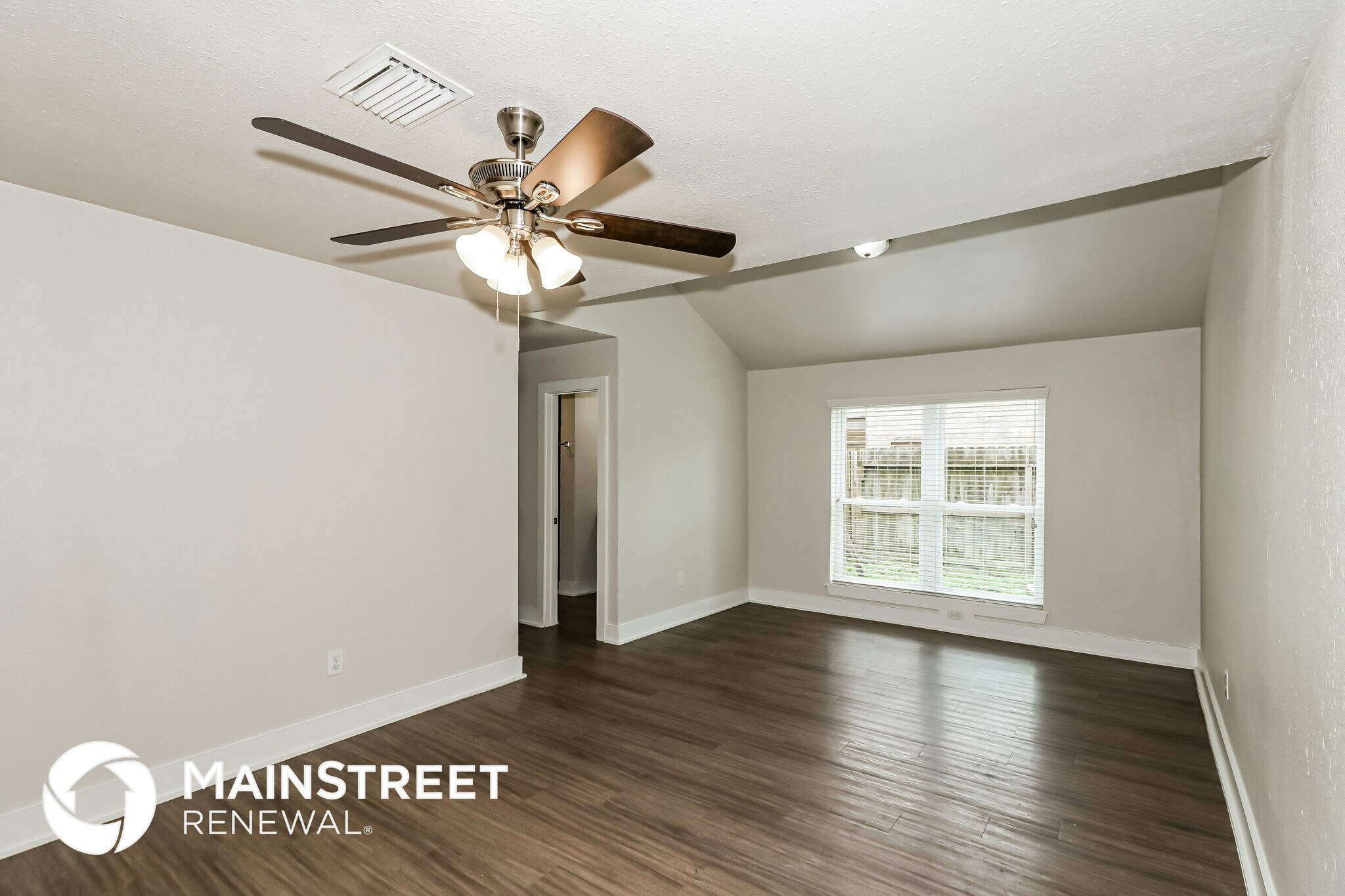 Building Photo - 4614 Cloudmount Dr