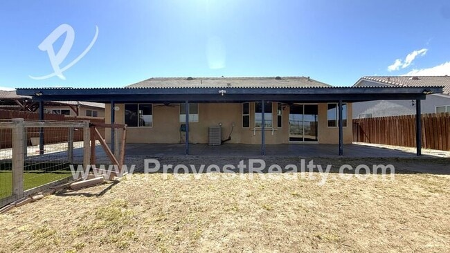 Building Photo - 9115 Honeysuckle Ave