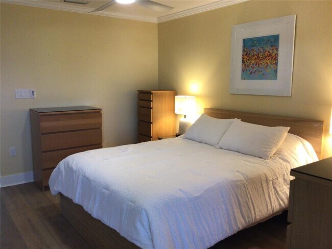 Building Photo - 6400 Flotilla Dr