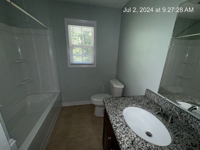 Building Photo - 6080 Lakeway Drive