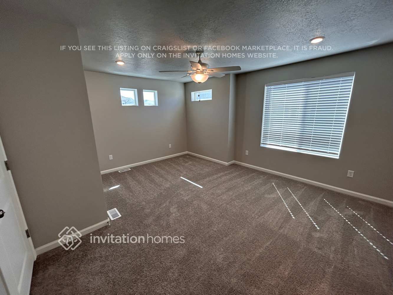 Building Photo - 379 Kanab Crk Dr