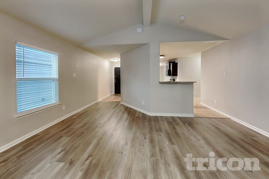 Building Photo - 3414 Summer Mdw