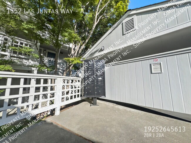 Building Photo - 1352 Las Juntas Way