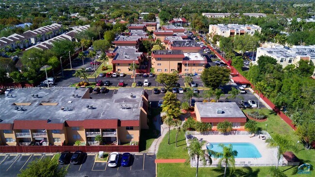 Building Photo - 9974 SW 88th St