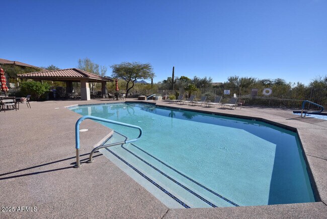 Building Photo - 8880 E Paraiso Dr