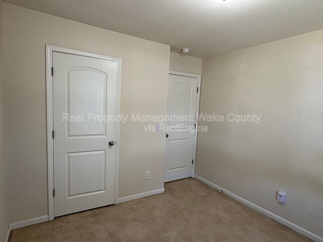 Building Photo - 1209 Sweetgrass St