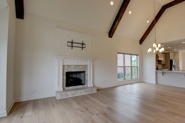 Building Photo - Custom Build in Sango.  Wow Factor