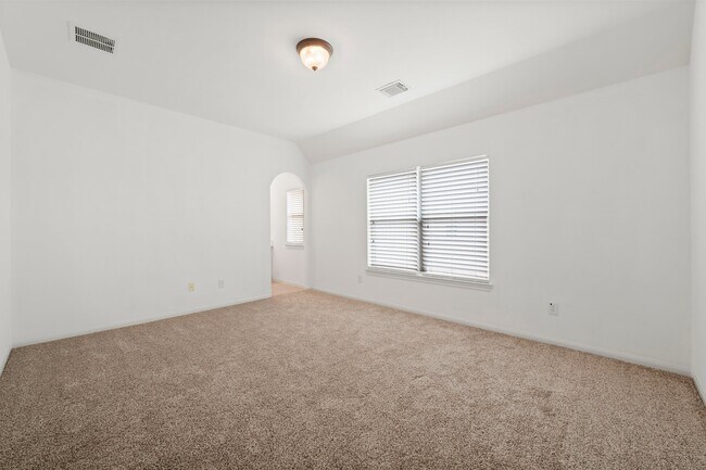 Building Photo - 13202 Brushy Knoll Ln