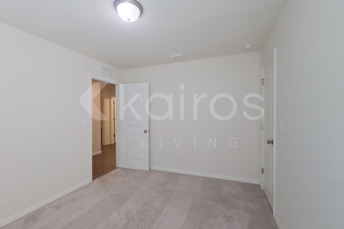 Building Photo - 9095 Aegean Cir