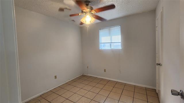Building Photo - 123 Prairie Creek Cir