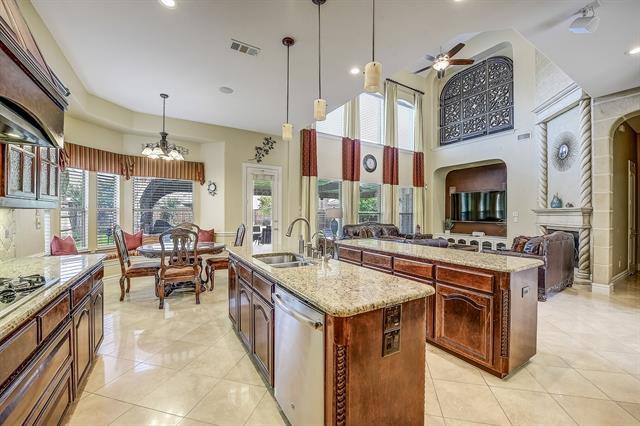Building Photo - 4108 Barona Dr