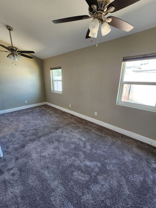 Building Photo - Charming 3 bedroom home in  prime Mesa loc...