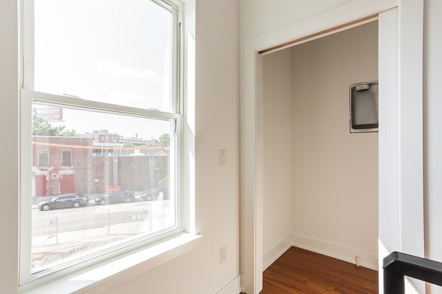 Building Photo - 146 W Wildey St