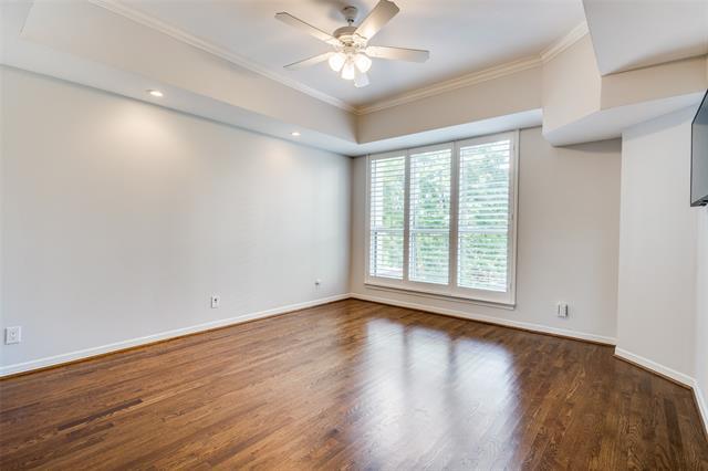 Building Photo - 3401 Lee Pkwy