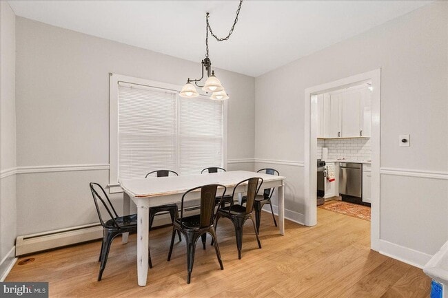 Building Photo - 21 Heathcote Brook Rd