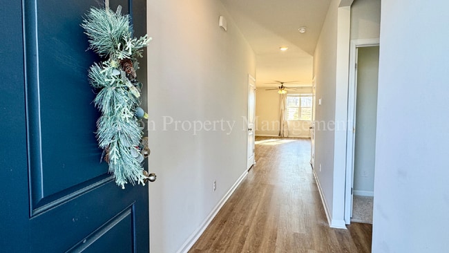 Building Photo - 441 Tributary Cir