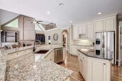 Building Photo - 9485 Nesbit Lakes Dr
