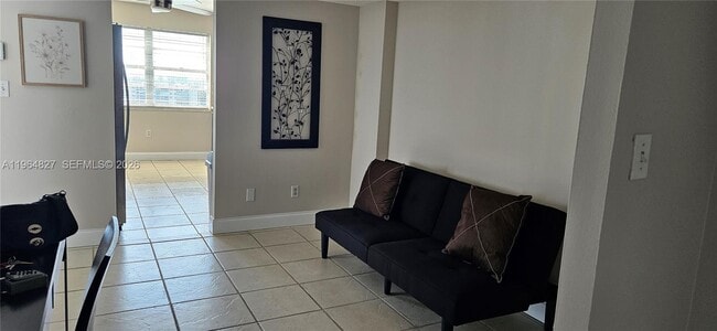 Building Photo - 2851 NE 183rd St