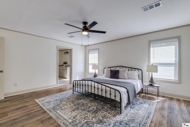 Building Photo - 281 Williams Rd