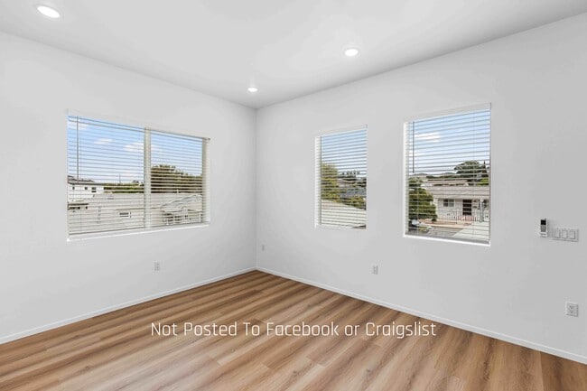 Building Photo - 2850 Nye St