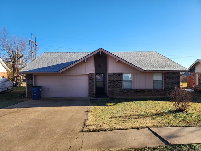 Building Photo - 324 E Orbit Dr