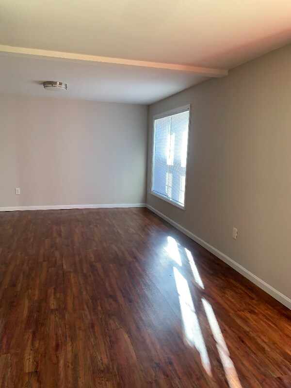 Building Photo - 726 Ohio Pike
