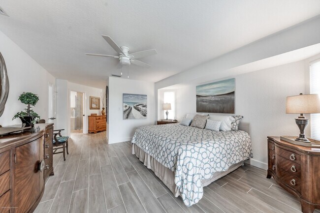Building Photo - 2572 Brazilia Ct