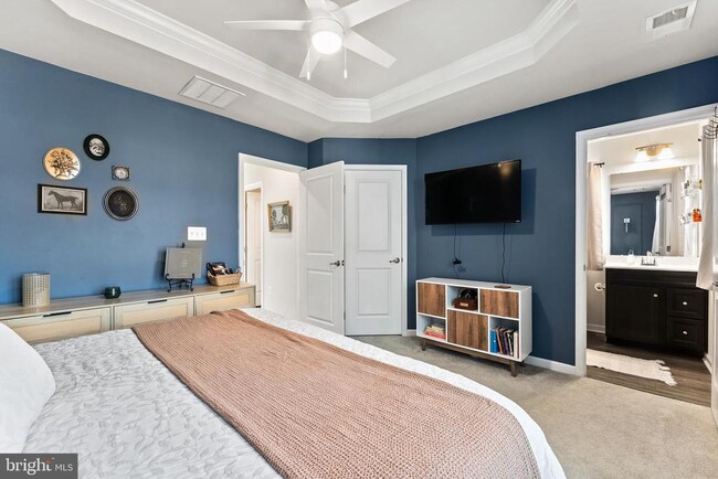 Building Photo - 36023 Coyote Trail