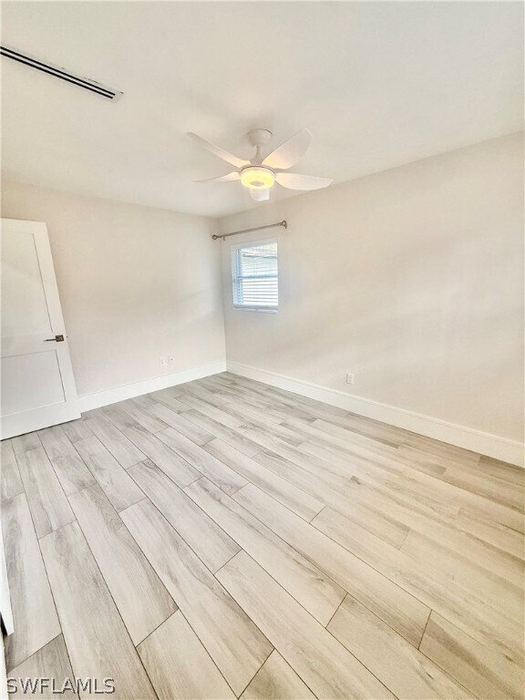 Building Photo - 733 Pine Cone Ln