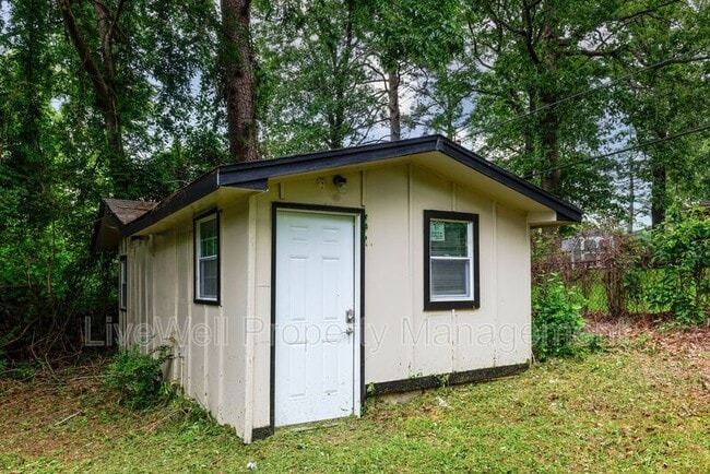 Building Photo - 407 Westfield Dr