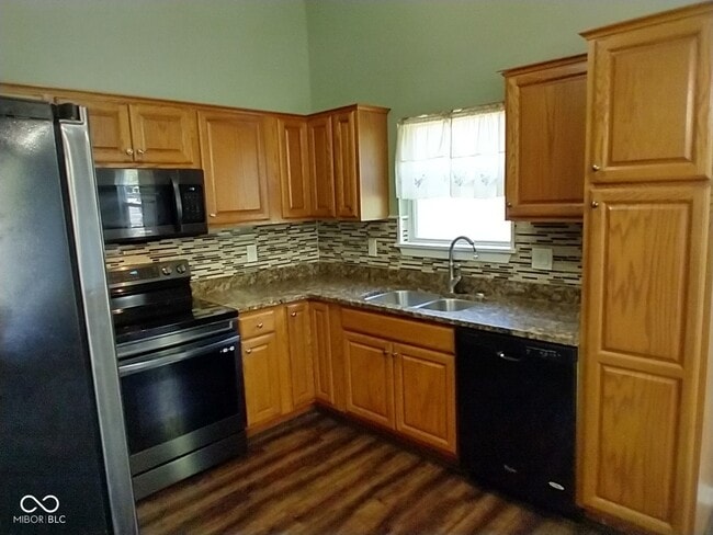 Building Photo - 5406 Pommel Ct