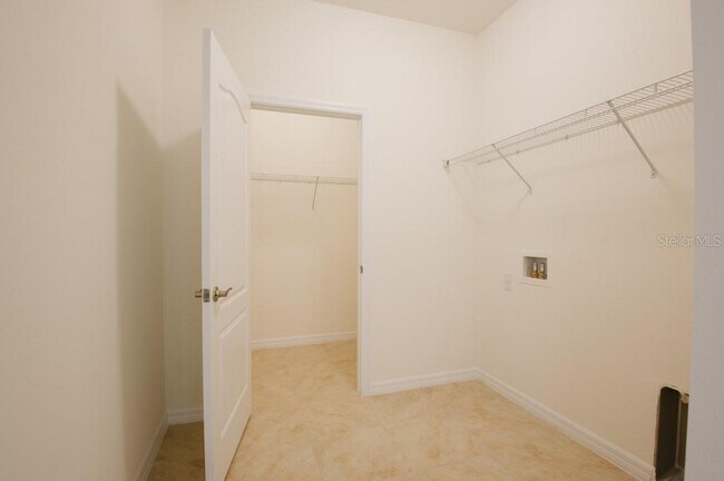 Building Photo - 15543 Trinity Fall Way