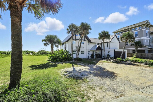 Building Photo - 62 Ocean St