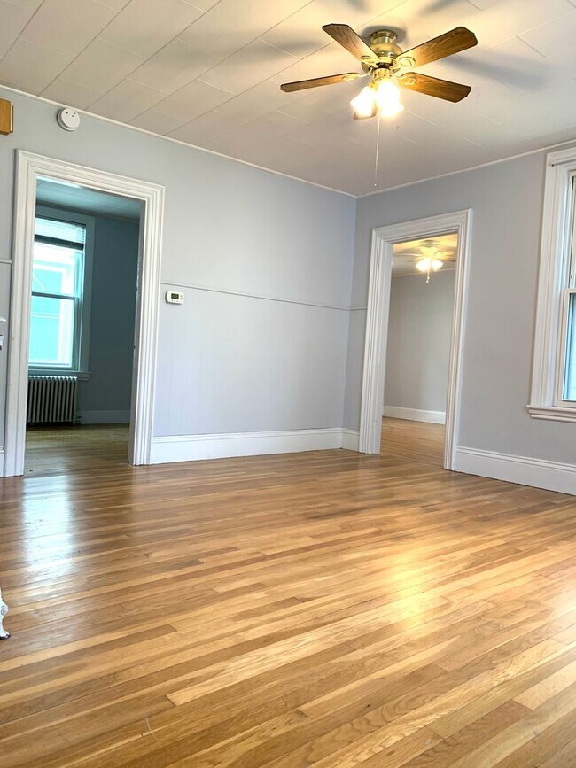 Building Photo - 33 O&#39;Brion St.