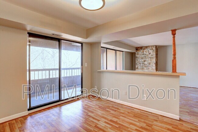 Building Photo - 5681 Harpers Farm Rd